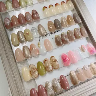 ネイル &robe mii 🌿のネイルデザイン