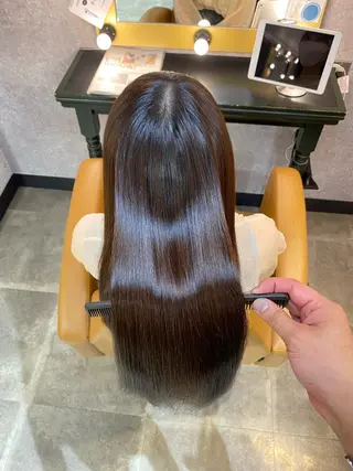 ロング 髪質改善縮毛矯正 リピートNo.1米倉のヘアスタイル