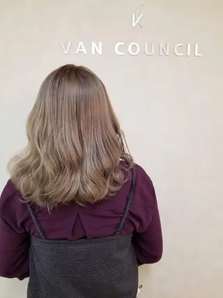 ミディアム 吉田 恒のヘアスタイル