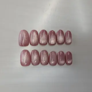 ネイル y. miyabiのネイルデザイン