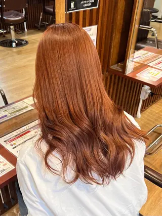 ミディアム カラー ルーツ/ デザイン/ ハイトーン/おこのぎのヘアスタイル