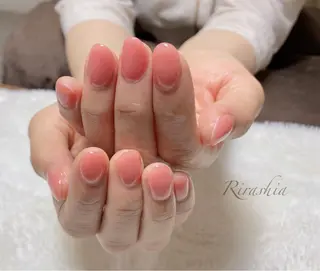 ネイル うる艶♡透明感ネイル Rirashiaのネイルデザイン