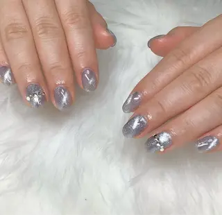 ネイル 横尾 麻里のネイルデザイン