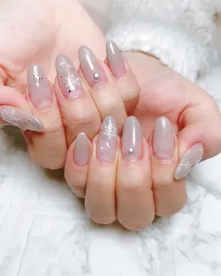ネイル Nailsalon Eve（イヴ）のネイルデザイン