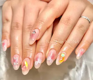 ネイル Nailsalon MONA.のネイルデザイン