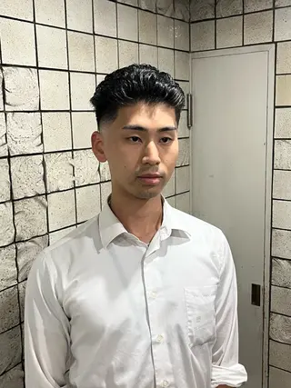ミディアム メンズ ヒロ銀座ヘアーサロン六本木店所属・宮崎 陽樹のヘアスタイル