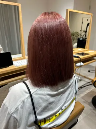 カラー 高根 莉萌のヘアスタイル