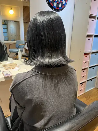 ミディアム 【ブロンド】【ベージ ュ系】TAKUMAのヘアスタイル