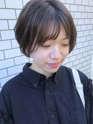 ショート カラー 山本 芳喜のヘアスタイル