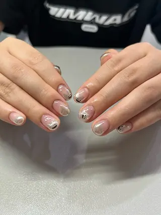 ネイル Ray. ちゅるん系ニュアンスのネイルデザイン