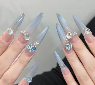 ネイル Pure&Rich Nailのネイルデザイン