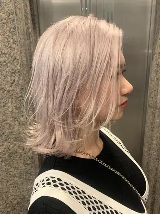 ミディアム ブリーチ＆カラーが 得意☀️望月宣雄☀️のヘアスタイル