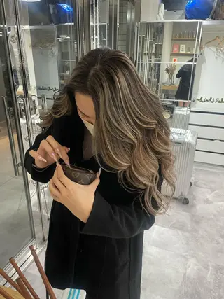 ロング REDEAL SHIBUYA所属・maya/レイヤー カット/ミインパーマのヘアスタイル