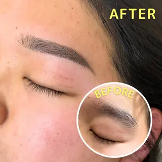 アイブロウ HAIR&MAKE POSH 日暮里のネイルデザイン