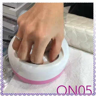 ネイル 園 寛子 （ネイリスト）のネイルデザイン