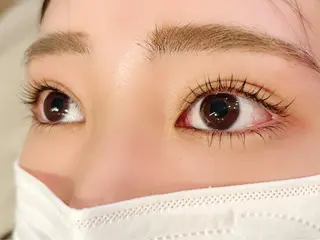 マツエク・マツパ シュガーレイ所属・バインドロック🦋 アンドヘルシーのマツエク・マツパデザイン