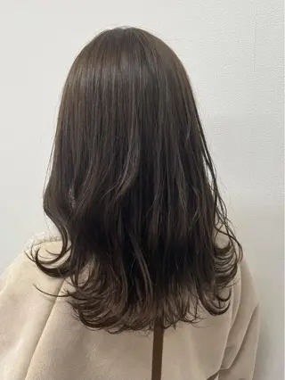 ロング 小林 愛花のヘアスタイル