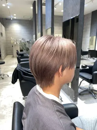 ショート カラー _white鳳店/ 杉本 健のヘアスタイル