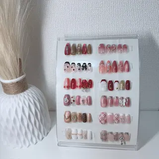 ネイル Nailsalon Lightsのネイルデザイン