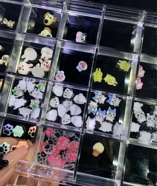 ネイル MHR nailのネイルデザイン