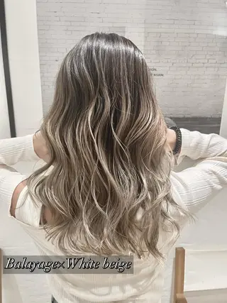 セミロング 佐藤/本物志向の 髪質改善サロンのヘアスタイル