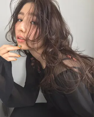 セミロング hirune所属・🌈韓国ヘア KOUSUKE🌈のヘアスタイル