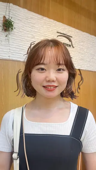 ショート カラー 阿久津真衣 似合わせカットのヘアスタイル