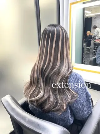 ロング カラー エクステ🩵ブリーチ 韓国ヘア🩵KAEのヘアスタイル