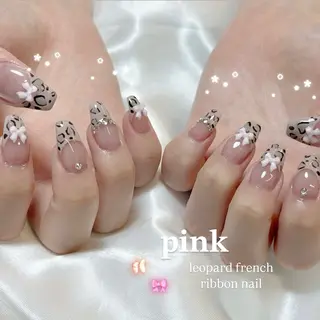 ネイル fein. miku🎀🍼のネイルデザイン