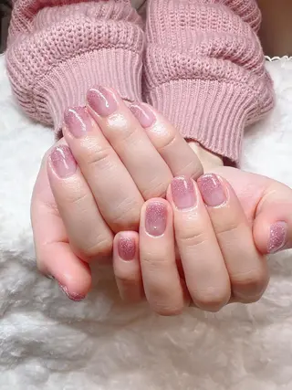 ネイル ✨ Elf スタッフのネイルデザイン