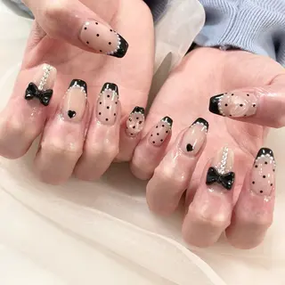 ネイル GO TODAY SHAiRE SALON 表参道colore店所属・emmi nailのネイルデザイン