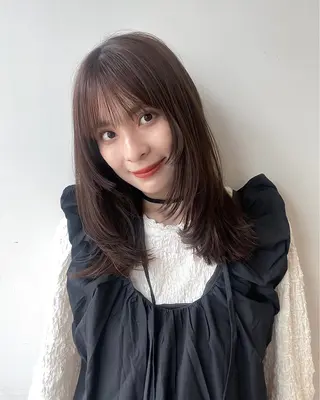 ミディアム 似合わせ/透明感 /レイヤー/りほ🤍のヘアスタイル