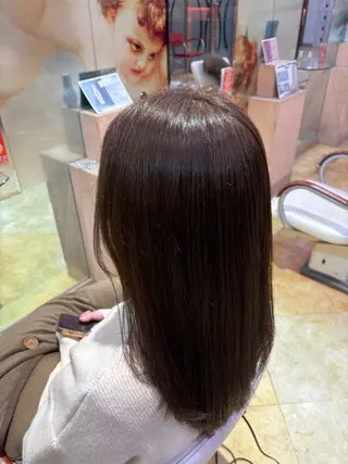 ロング 小松 千夏のヘアスタイル