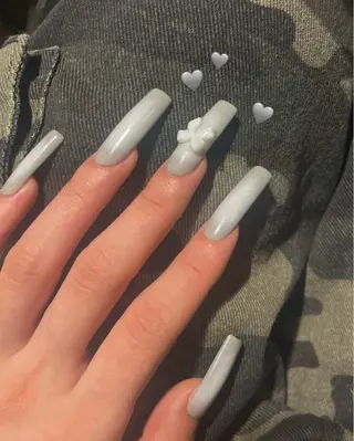 ネイル IROHA NAIL Kurumi🪽🫧のネイルデザイン