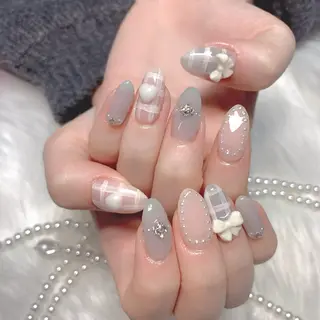 ネイル 💅ネイルハウス🏡 🎀TOMO🎀のネイルデザイン
