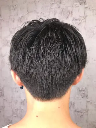 ミディアム メンズ 小島 健太郎のヘアスタイル