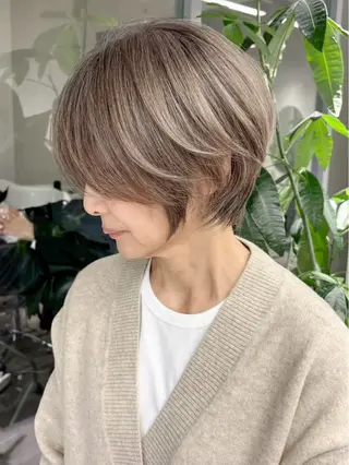 ショート juve.別府店所属・ショート/ボブ ハイライト/Lucaのヘアスタイル