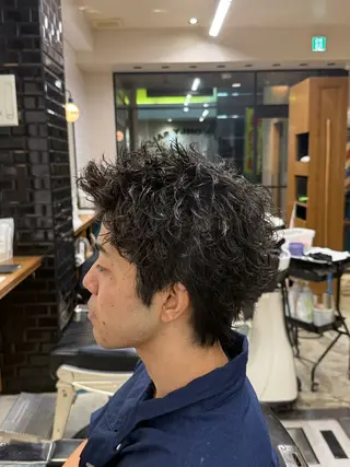 ショート パーマ メンズ シフト今泉所属・ヨネダ コウヘイのヘアスタイル