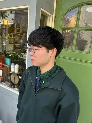 ショート パーマ メンズ 清水千優/パーマ/透 明感カラー/メンズのヘアスタイル