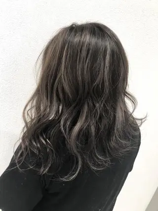 ミディアム カラー 海外風レイヤーカット 👑店長　平松　由のヘアスタイル