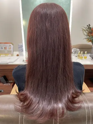 ロング カラー カシータフロル所属・清水 菜穂香のヘアスタイル