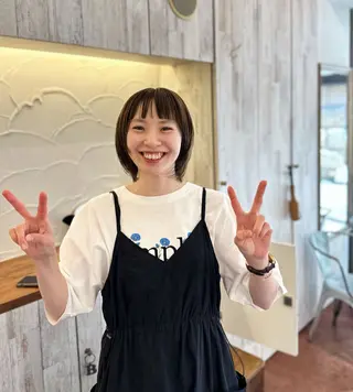 ミディアム KG Company所属・東京／福岡の美容師 岩本康平のヘアスタイル