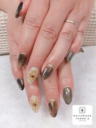 ネイル 坂田 澄香のネイルデザイン