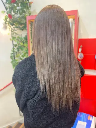 ロング ゆぴ☾‪/推しカラー /ハイトーンのヘアスタイル