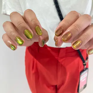 ネイル mano+所属・砂田 はるかのネイルデザイン