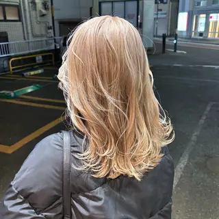 ミディアム 🎀ハイトーン/ 艶カラー/夕月🎀のヘアスタイル