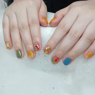 ネイル 金井 奈々のネイルデザイン