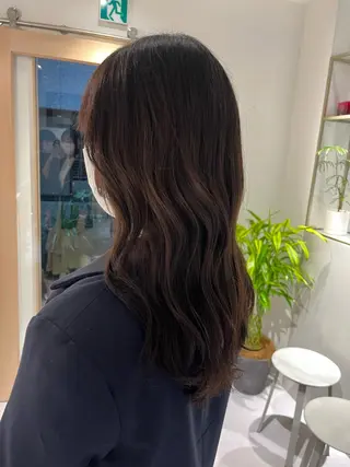 セミロング 頭皮につけないカラー /白髪ぼかし/実加永のヘアスタイル