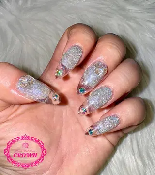 ネイル CROWN プライベートサロンのネイルデザイン