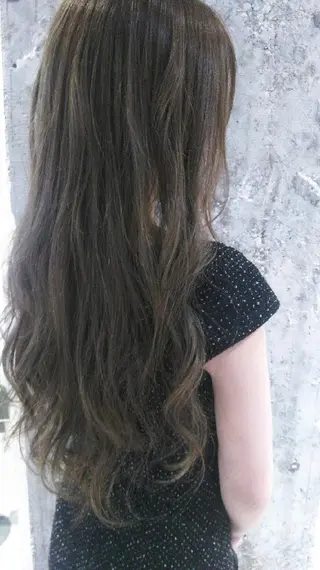 ロング カラー スタイリスト /仲川葵のヘアスタイル